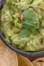 Green Chile Guacamole #15MinuteSuppers