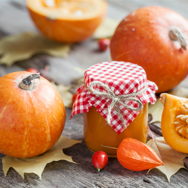 Skip the store bought canned pumpkin and make your own roasted pumpkin.  Learning How to Roast Pumpkin is easy and you get to control what goes into your pumpkin.  Did you know a lot of canned pumpkin at the store, isn't pure pumpkin? It's a mixture of winter squash. Shocking I know...so make your own!