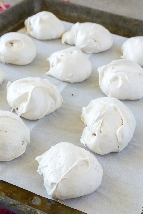 Turn a simple meringue cookie recipe into a faith-based object lesson for Easter with these Resurrection Cookies.  Plus I've included a downloadable 12-page Resurrection Cookie Recipe printable ebook that you will love using over and over again.