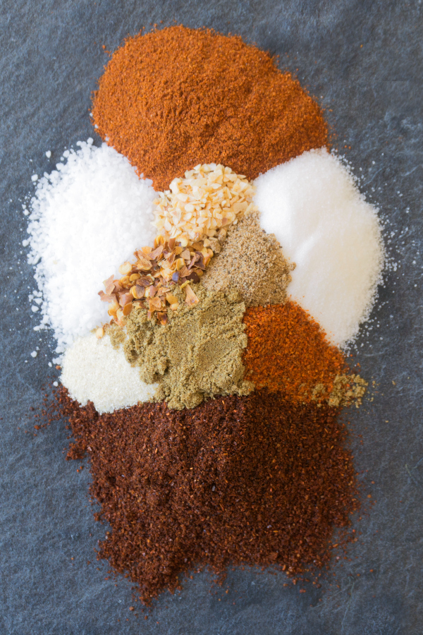 Homemade Chicken Fajita Seasoning is a mixture of spices, that you probably already have in your pantry. It’s easy and delicious. Double or triple it for easy weeknight fajitas for months.