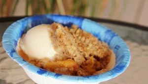 Aunt Janet's Peach Crisp
