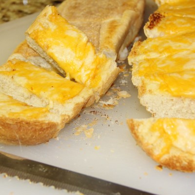 Cheesy Garlic Bread