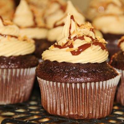 Samoa Cupcakes