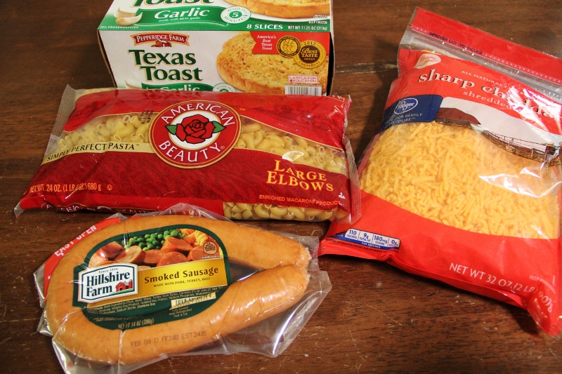 ingredients to make a grilled macaroni and cheese sandwich