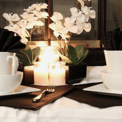 Black & White Tablescape for Two
