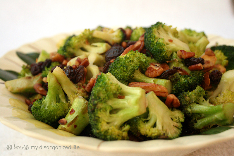 Broccoli Saute' with Pecans and Garlic