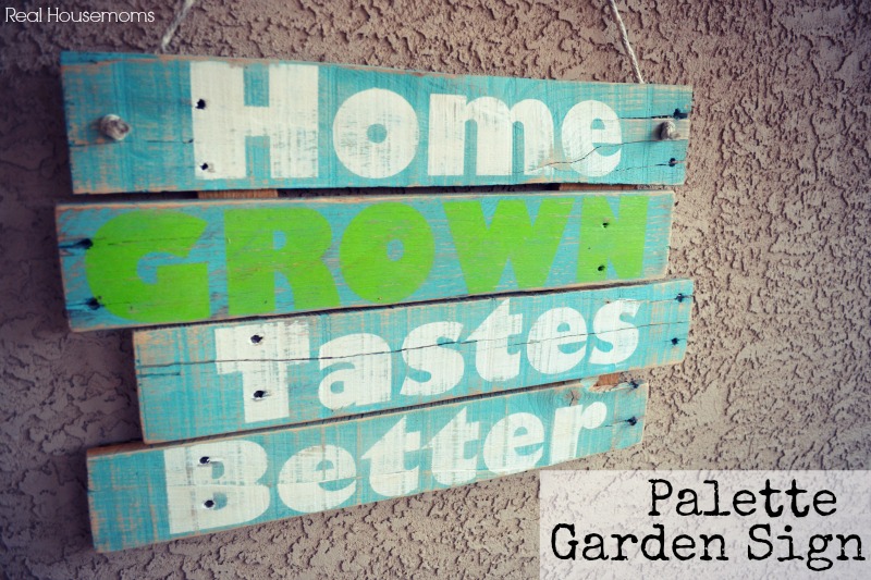 DIY Palette Garden Sign 