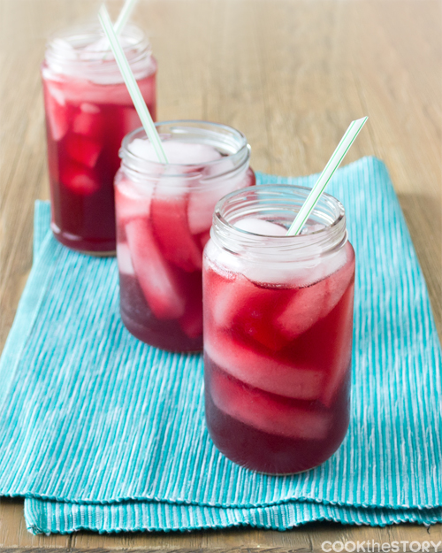 Gin Cocktail with Sweet Tea and Pomegranate Juice