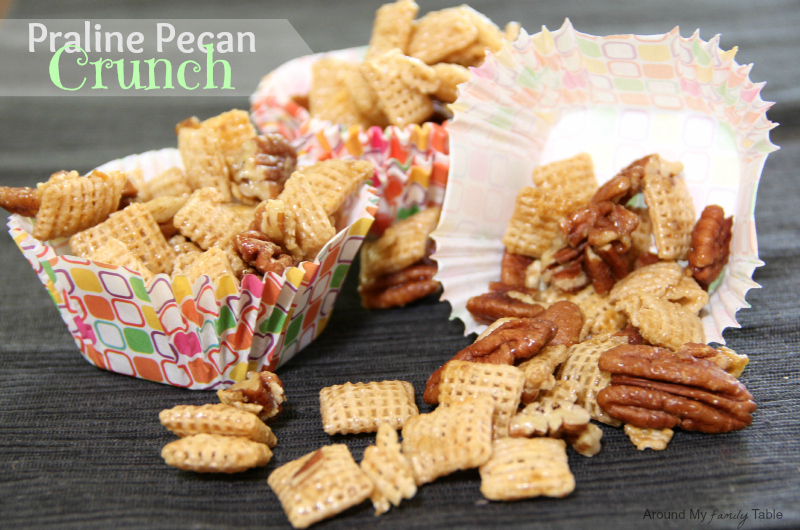 Praline Pecan Crunch Snack Mix in a Slow Cooker!