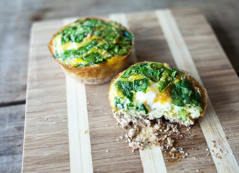  Clean Eating: Spinach + Neufchatel Mini Quiches with Almond Crumble Crust