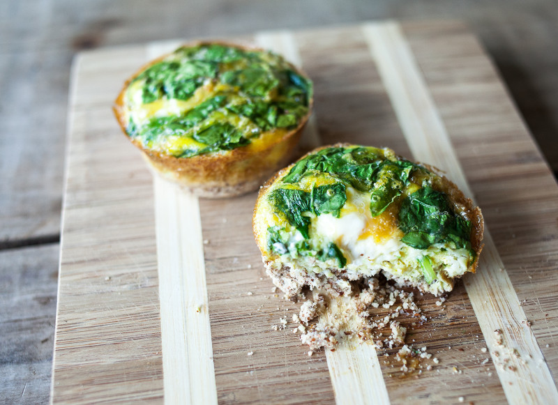Clean Eating: Spinach + Neufchatel Mini Quiches with Almond Crumble Crust Clean Eating: Spinach + Neufchatel Mini Quiches with Almond Crumble Crust