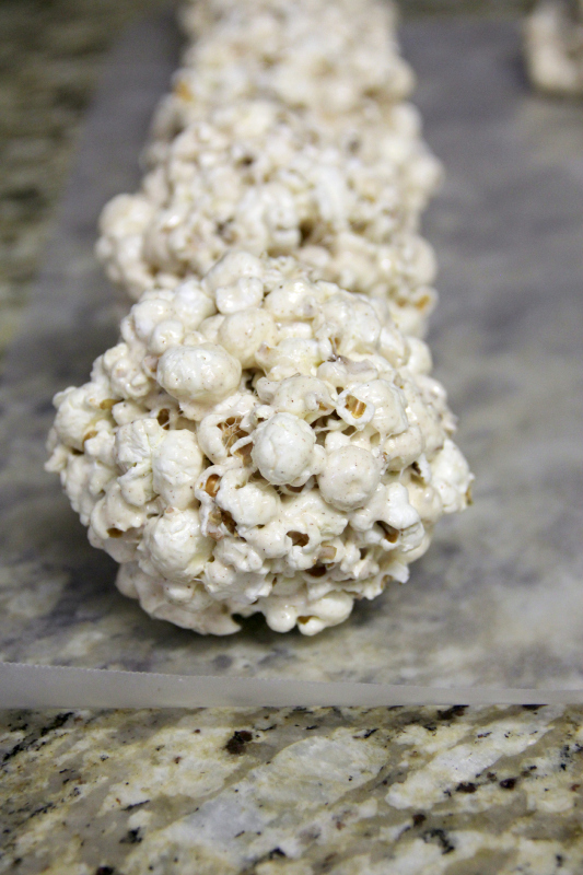 Pumpkin Pie Spiced Popcorn Balls