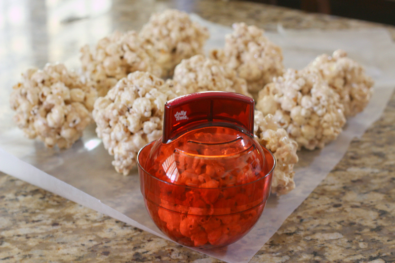 Pumpkin Pie Spiced Popcorn Balls