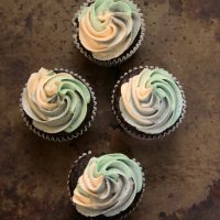Swirled Frosted Cupcakes