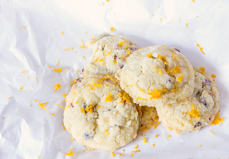 Orange Cranberry Sugar Cookies {Gluten & Dairy Free} #fbcookieswap