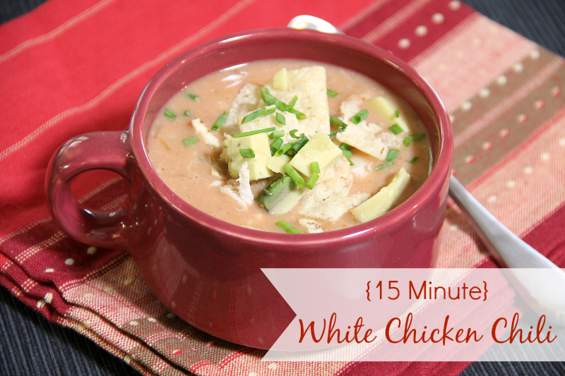 This 15 Minute White Chicken Chili won 1st place in a chili cook-off. It is absolutely the best White Chicken Chili around! #15MinuteSuppers