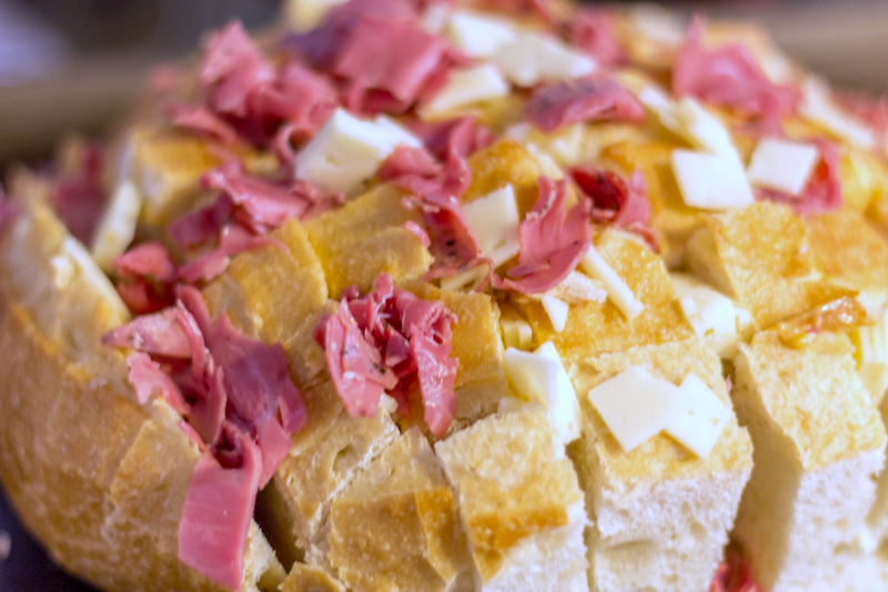 Stuffed Reuben Pull-Apart Bread