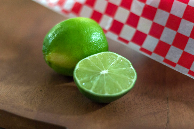 Fish Tacos with Avocado Cream Sauce #15MinuteSuppers