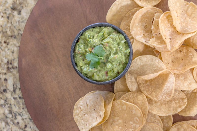 Green Chile Guacamole #15MinuteSuppers