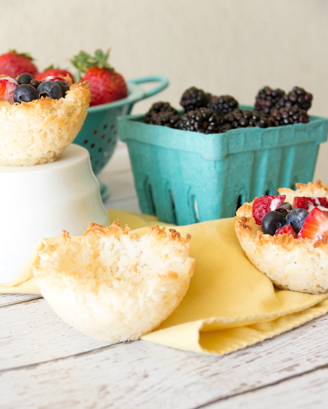 Macaroon Cups with Berries {gluten free, dairy free, & vegan}