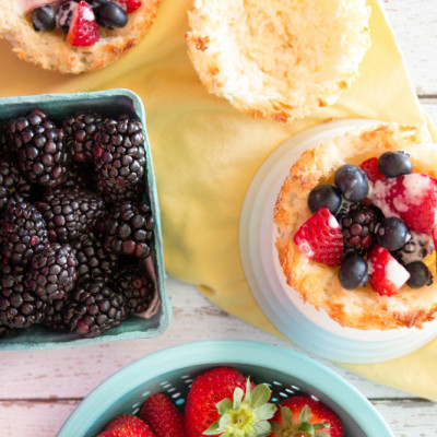 Macaroon Cups with Berries