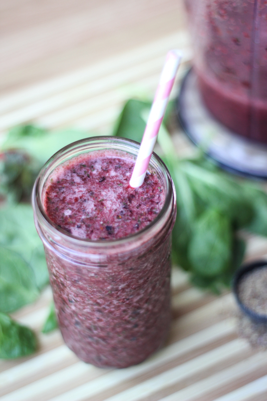 Coconut Water, Mixed Berry, and Spinach Smoothie