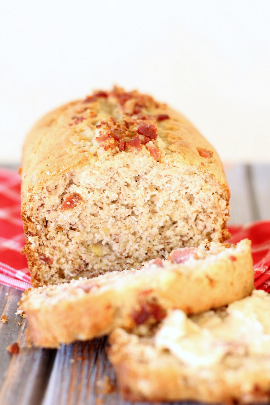 Bacon Banana Bread...it's so easy to make with only 4 ingredients. You won't believe how amazing it tastes. 