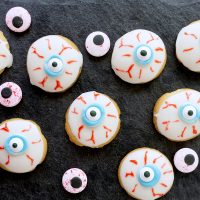 Halloween Eyeball Cookies