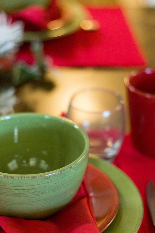 simple christmas tablescape