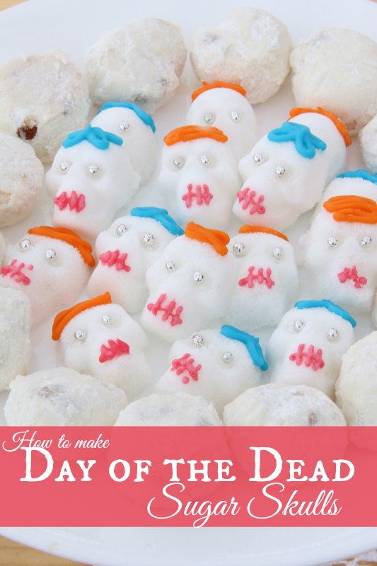 How to make Sugar Skulls for a Day of the Dead Party