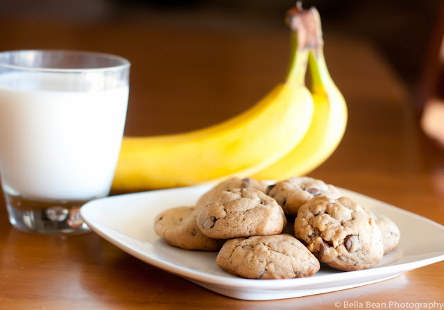 Chocolate Pumpkin Banana Cookies - 3 Simple Ingredients recipe from Shannon at Funonadime.net