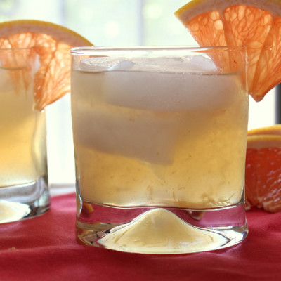 Grapefruit Ginger Sparklers