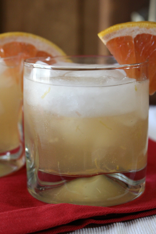 Fresh grapefruit juice and ginger ale create this fresh summer drink.  Serve these Grapefruit Ginger Sparklers at your next party.