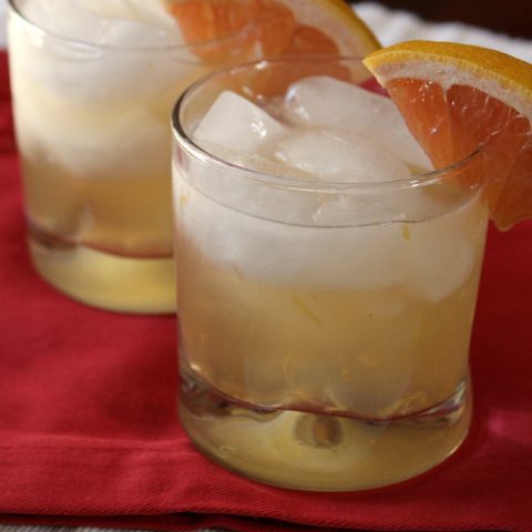 Fresh grapefruit ginger sparklers