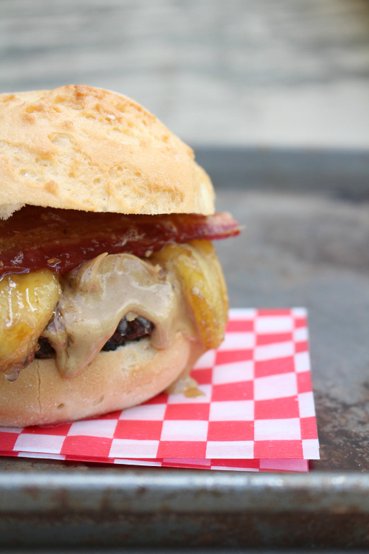 The Elvis Burger is topped with all of Elvis' favorite things like peanut butter, bananas, and of course bacon. It is down right finger-lickin' good!