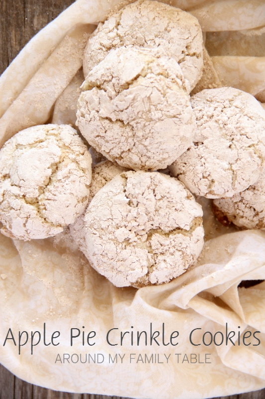 Apple Pie Crinkle Cookies...perfect combo of apple, cinnamon, and vanilla all wrapped up in a scrumptious cookie.  