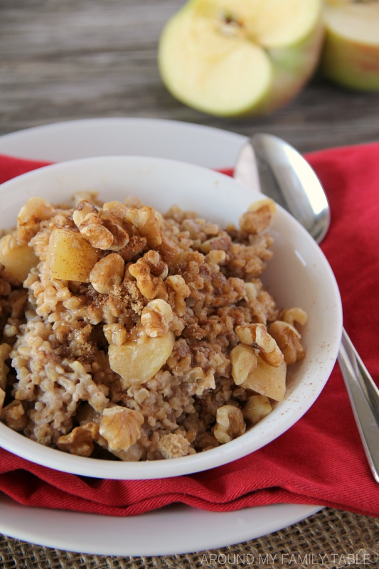 Whip up a batch of these steel cut oats into the most delicious APPLE PIE OATMEAL in about 15 minutes!