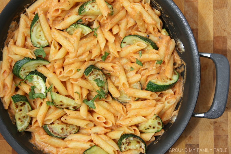 Baked Pasta with Sriracha Cream and Zucchini