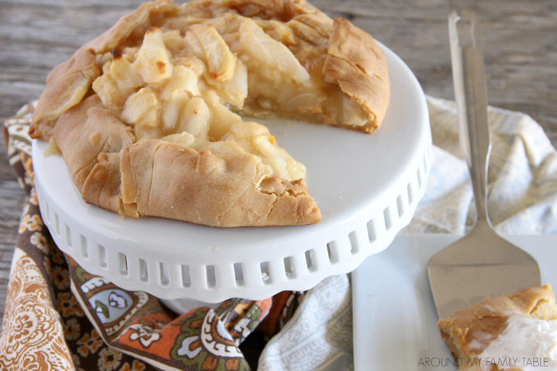 A warm Rustic Pear Tart for dessert tonight is all you need for a happy family!