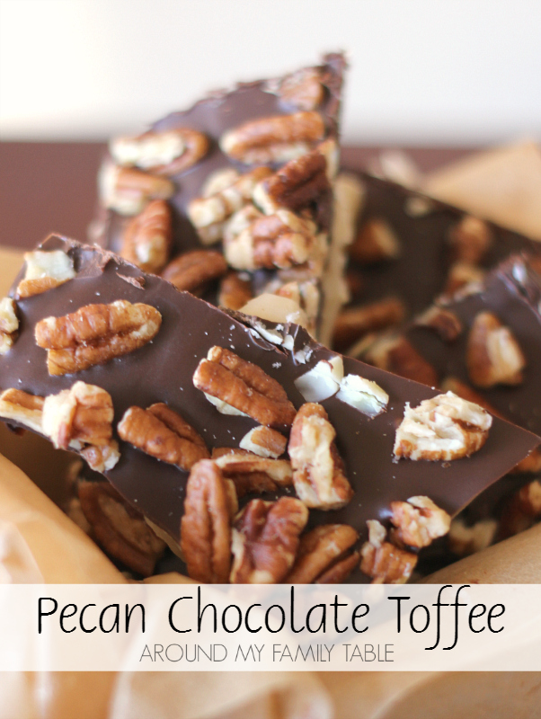 Add this addictive homemade Pecan Chocolate Toffee to your baking list! 