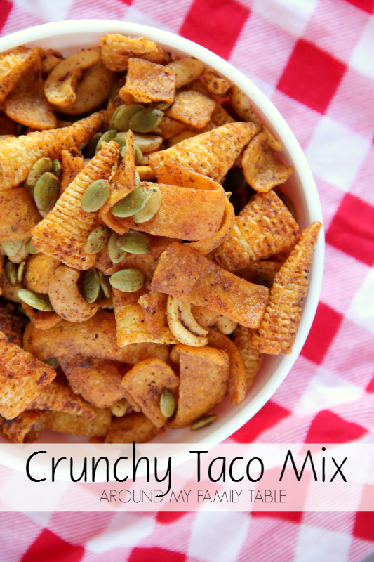 Grab two handfuls of this CRUNCHY TACO MIX cuz it won't last long!