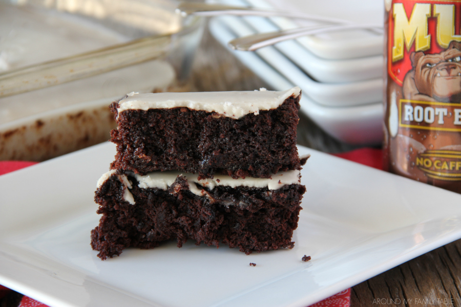 Chocolate and root beer join together for this easy and scrumptious 4-ingredient CHOCOLATE ROOT BEER CAKE dessert.