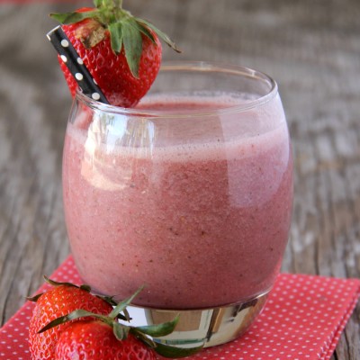 Fresh Strawberry Smoothies