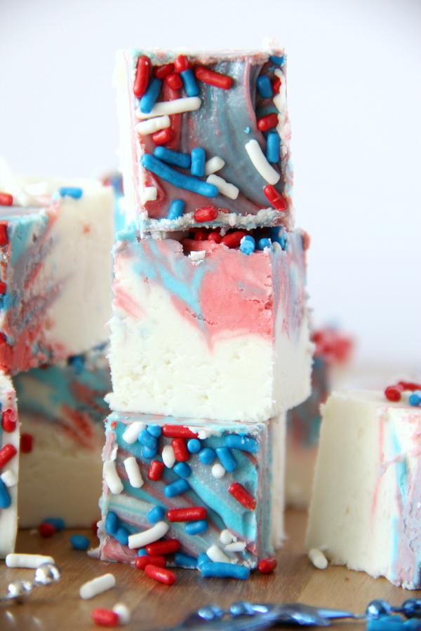 Celebrate summer with a delicious White Chocolate Fudge. The festive Red, White, & Blue Fudge has only a couple ingredients and takes less than 5 minutes.