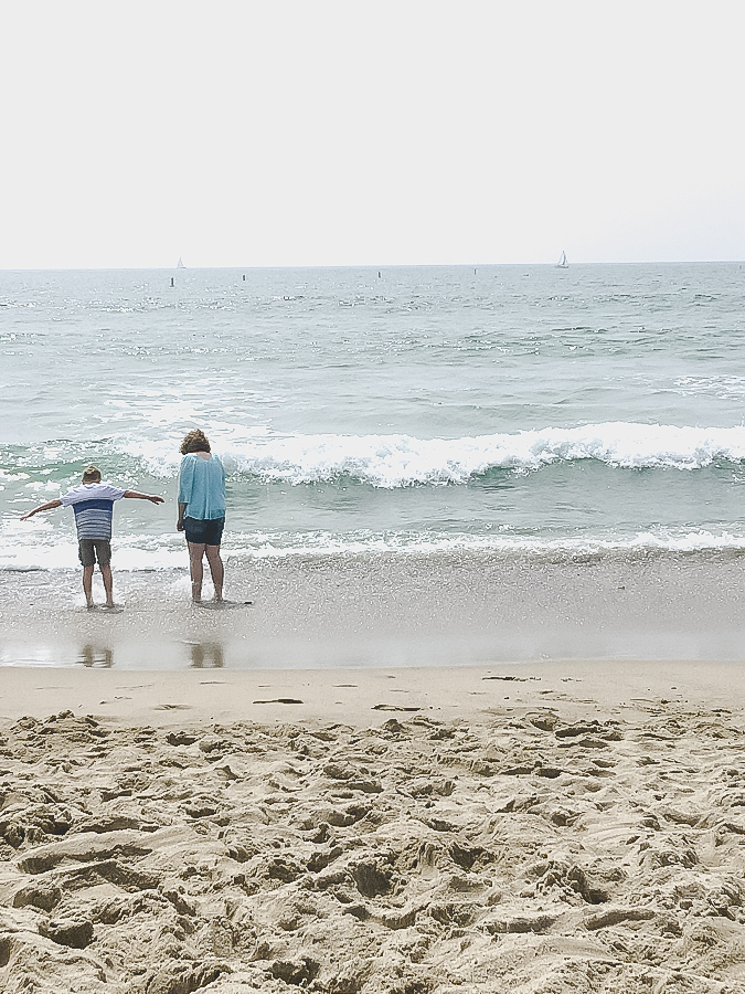 Santa Monica Beach is truly a classical example of a great California beach and Santa Monica Pier is the end of iconic Route 66 with so many things to do and see.