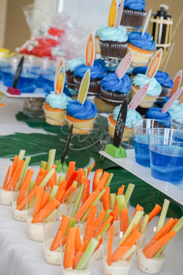 Surf's Up Birthday Party...simple and fun surfing party ideas!