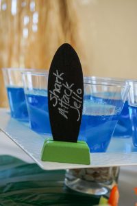 Surf's Up Birthday Party...simple and fun surfing party ideas!