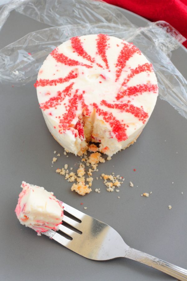 These adorable Mini No-Bake Peppermint Cheesecakes look just like starlight mints. They’re perfect for a festive holiday event, but easy enough for anytime.