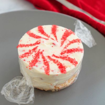Mini No-Bake Peppermint Cheesecakes