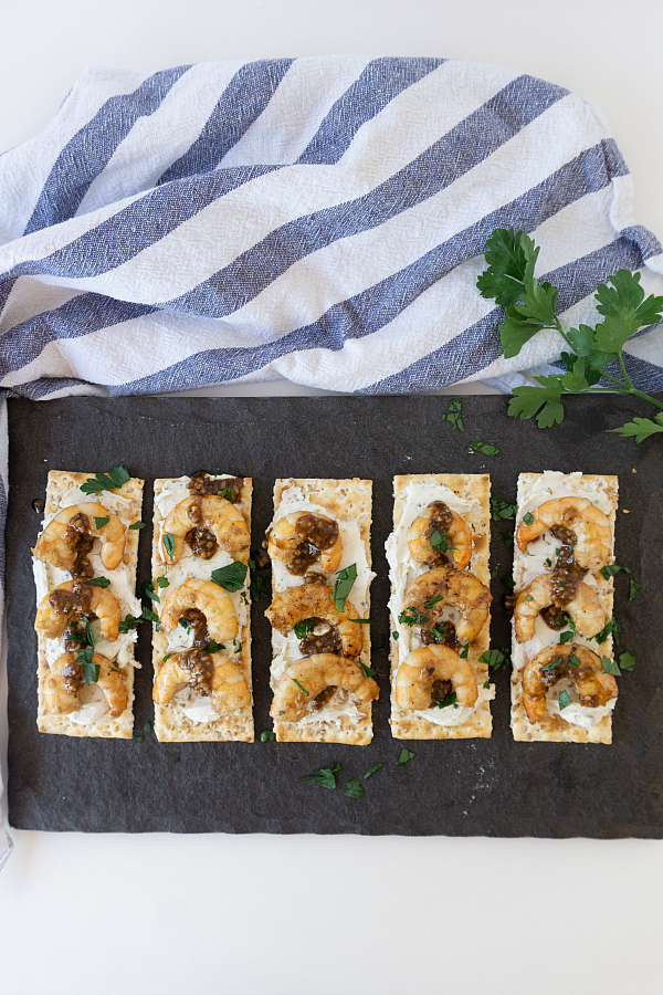 n about 30 minutes these Garlicky Balsamic Shrimp Appetizers are ready for any party or summer BBQ.  